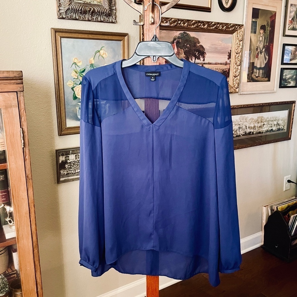 Cynthia Rowley long sleeve semi sheer hi-lo blouse v-neck SZ M navy blue - Picture 2 of 9